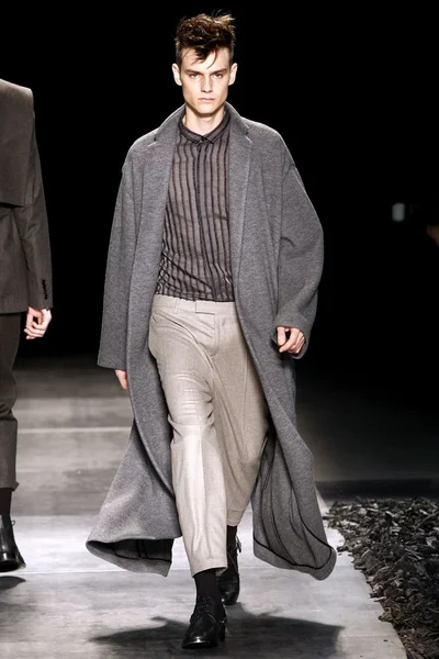 Look 36